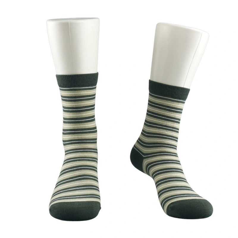 China Factory Plain Fashion Fine Stripe Silver Women Comfort Socks (171039SK)